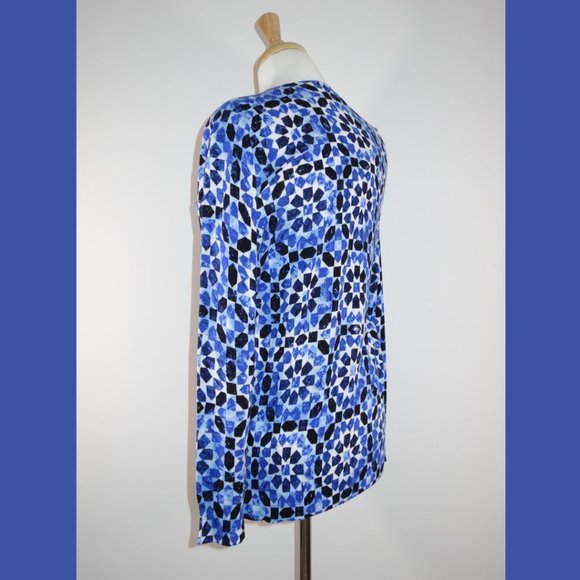 Michael Kors Blue Print V-Neck Sweater - size M - Picture 4 of 13